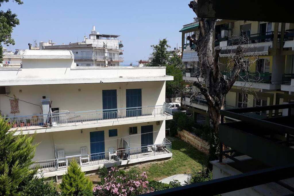 Apartment Next To The Sea Peraia  Bagian luar foto