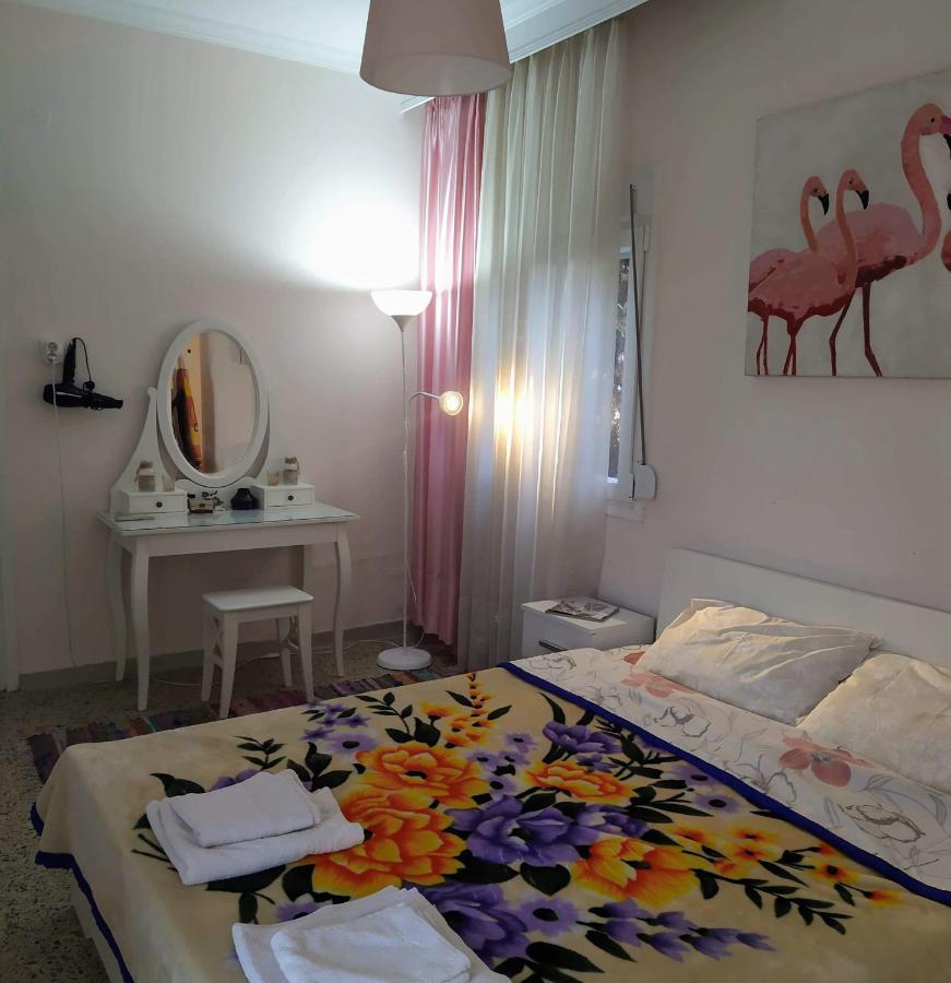 Apartment Next To The Sea Peraia  Bagian luar foto