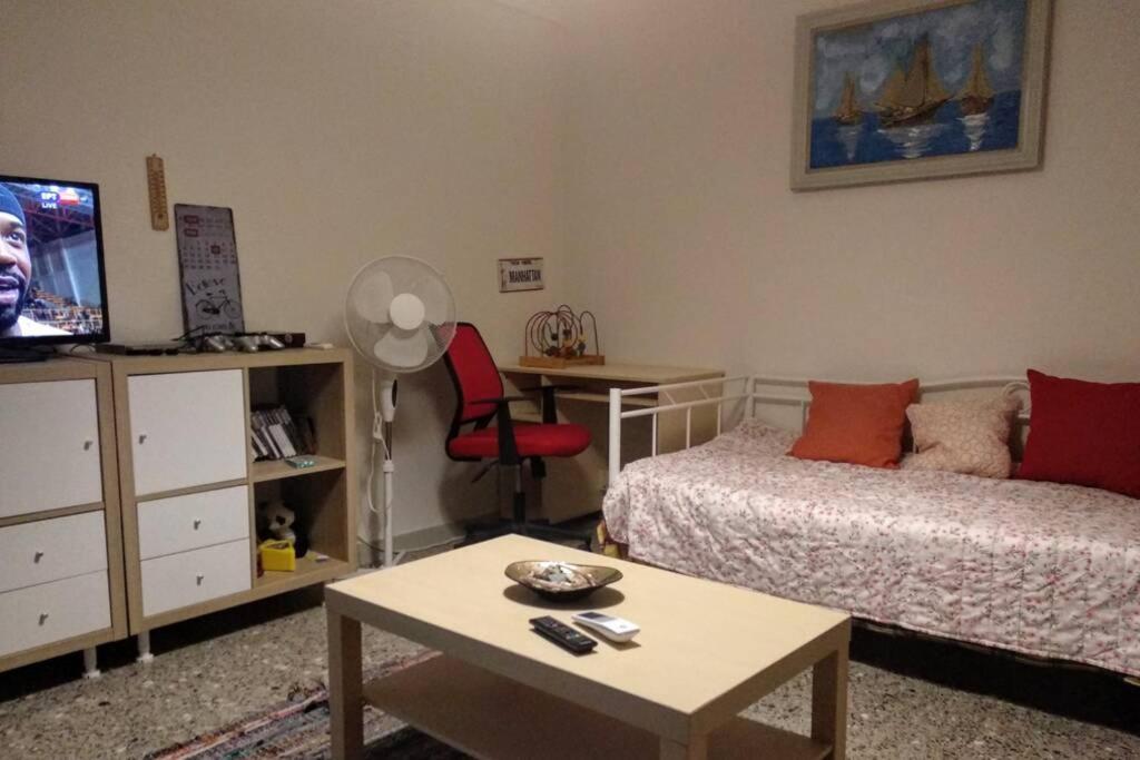 Apartment Next To The Sea Peraia  Bagian luar foto