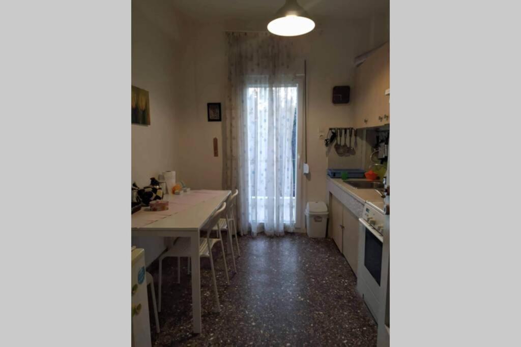 Apartment Next To The Sea Peraia  Bagian luar foto